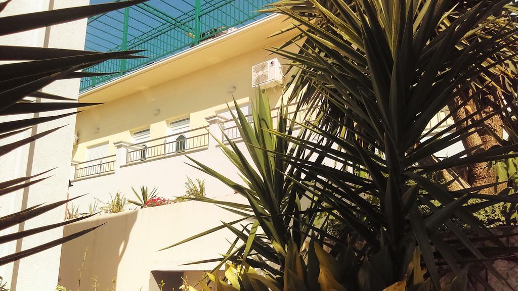 נאום Villa Obad Guest House מראה חיצוני תמונה
