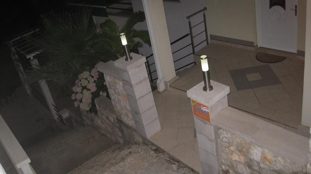 נאום Villa Obad Guest House מראה חיצוני תמונה